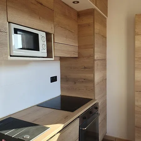 Corsappart * بورتو فيكشْيو